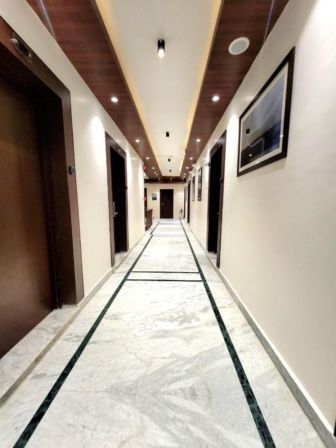 Srīnagar Hotel Green Rooms, Vintage Luxury Near Dal Lake מראה חיצוני תמונה