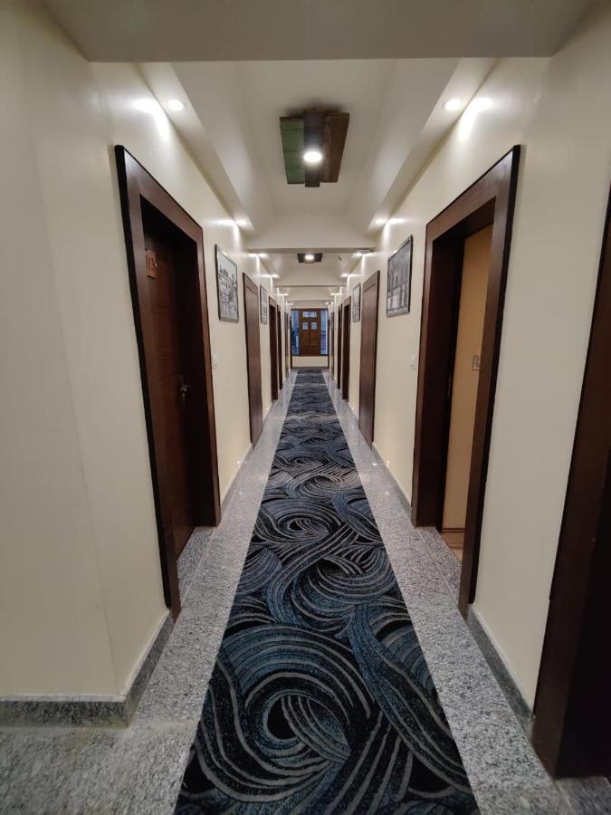 Srīnagar Hotel Green Rooms, Vintage Luxury Near Dal Lake מראה חיצוני תמונה