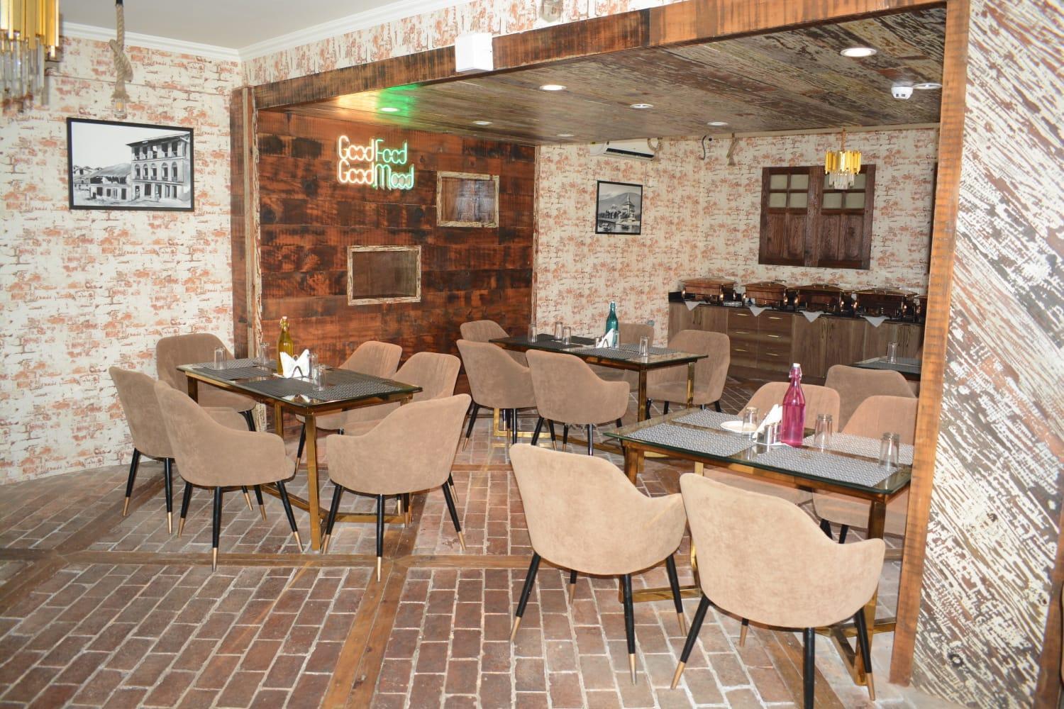 Srīnagar Hotel Green Rooms, Vintage Luxury Near Dal Lake מראה חיצוני תמונה